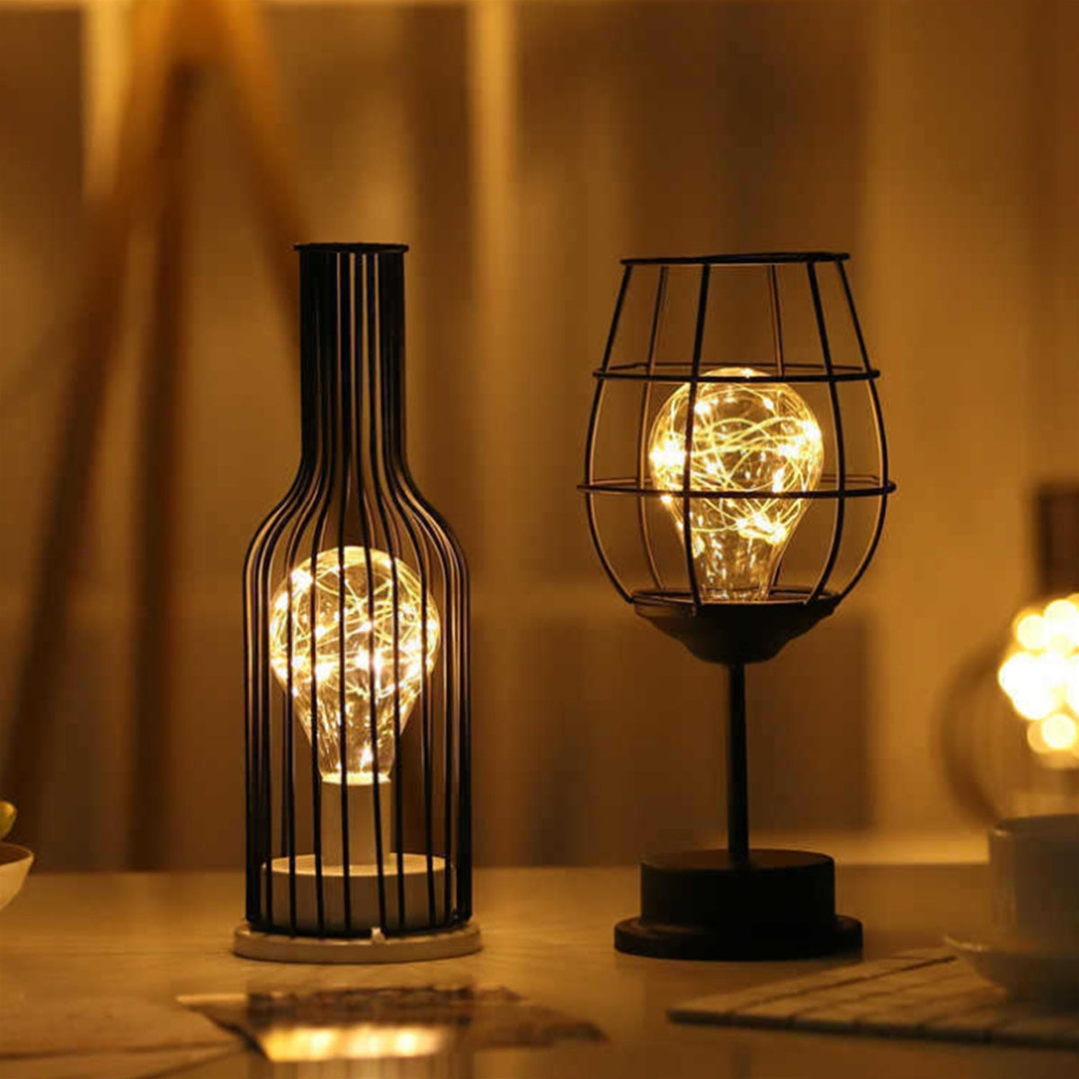 Industrial Iron Wire Cage Night Light, Battery-Powered LED Table Lamp – Modern Decorative Accent for Bedroom, Living Room, Office – Fits 3 AA Batteries (Not Included), Stylish Home Decor FJORD