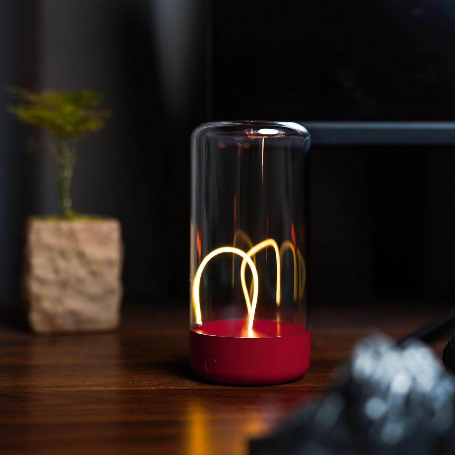 Rechargeable Minimalist LED Table Lamp - Portable, Cordless Night Light for Bedroom, Nursery, Desk - Mood Lighting, Unique Gift Idea FJORD