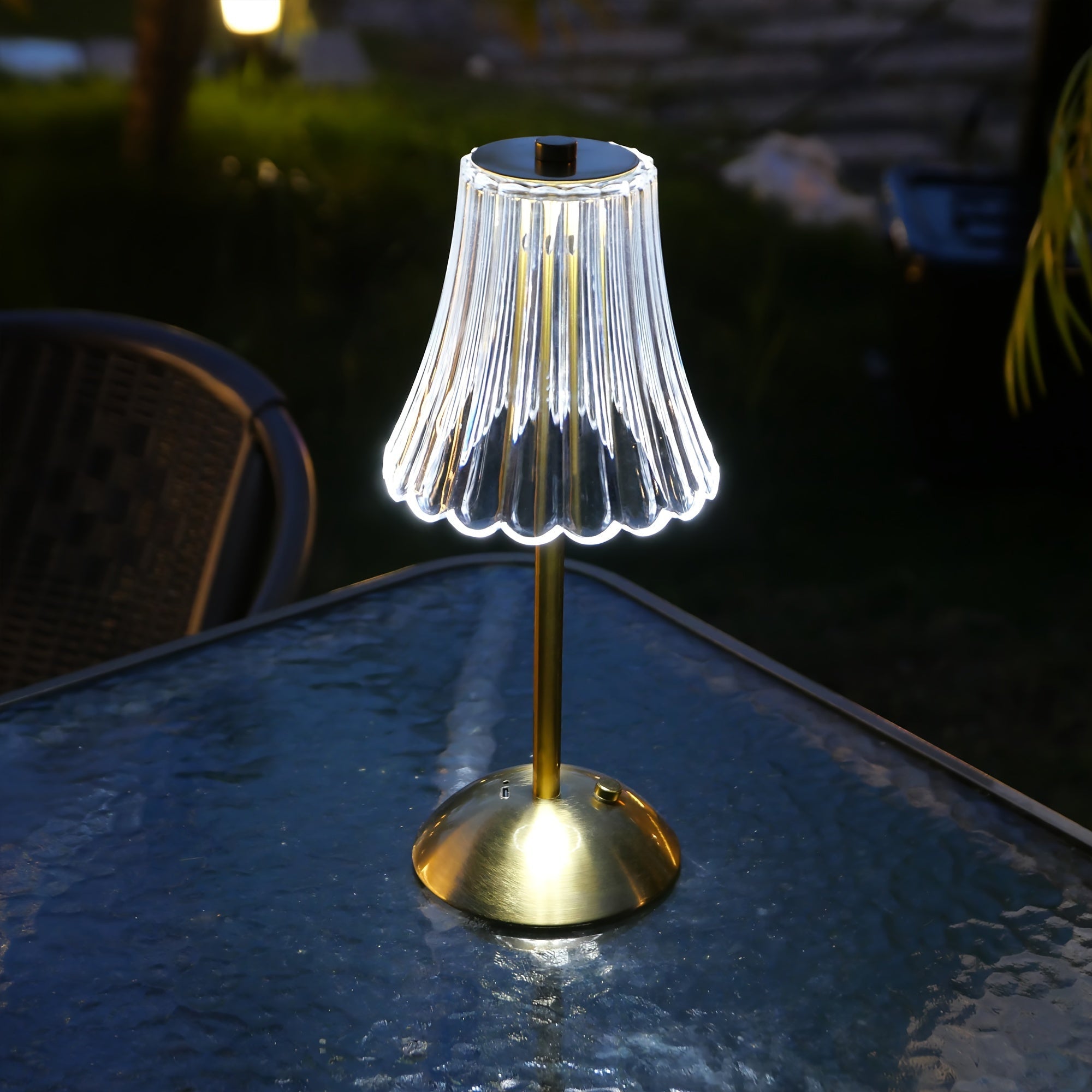 Modern LED Crystal Table Lamp - Touch Control, Tri-Tone Lighting, Rechargeable Battery FJORD