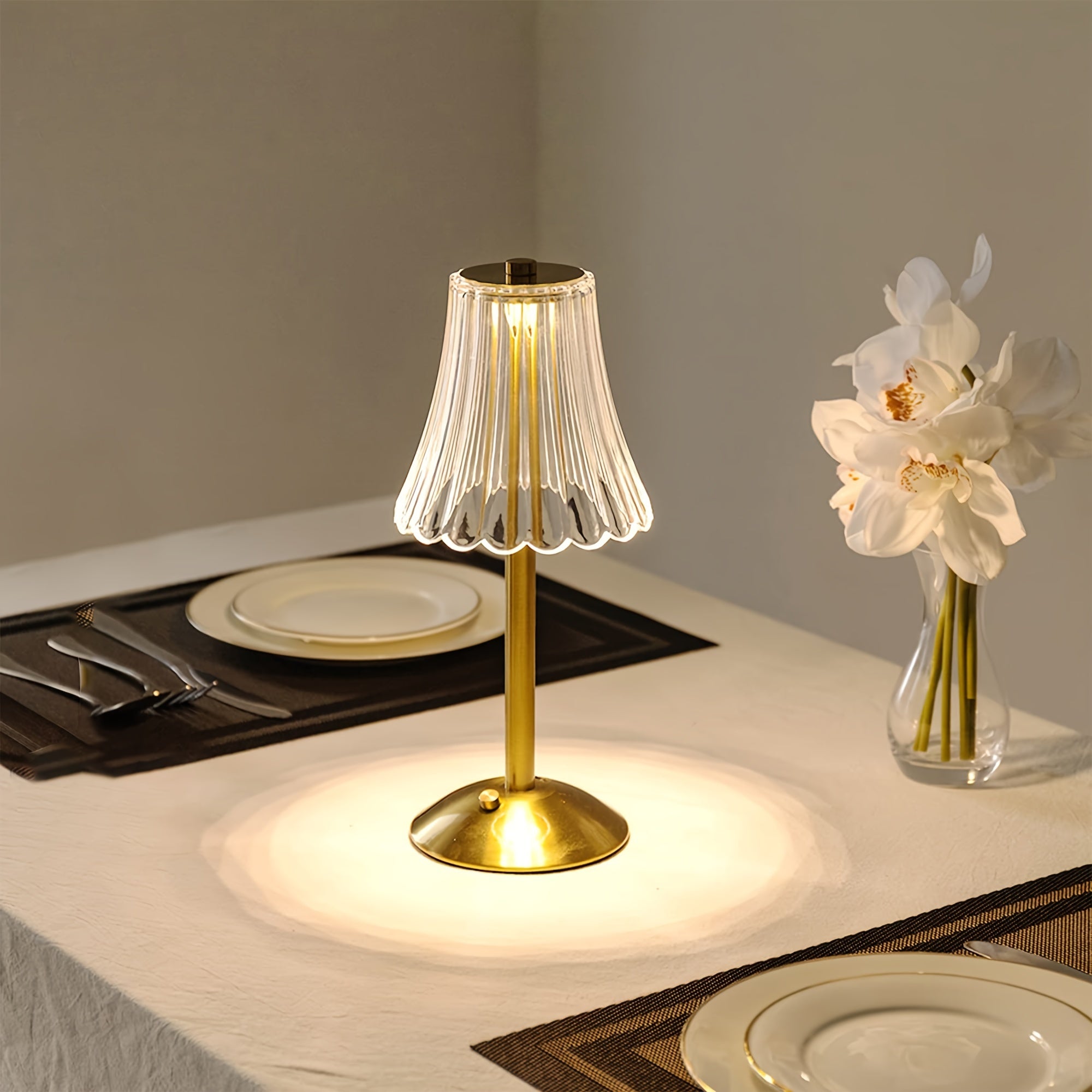 Modern LED Crystal Table Lamp - Touch Control, Tri-Tone Lighting, Rechargeable Battery FJORD